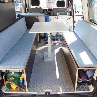 Umbau innenraum Transporter als Camper.